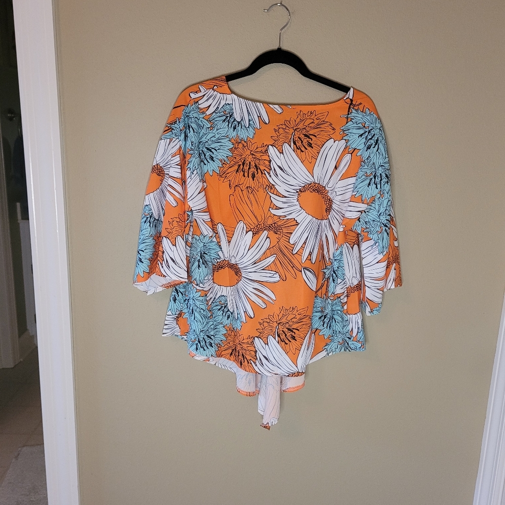 Sucrefas orange & white blouse/tunic. - Picture 5 of 15